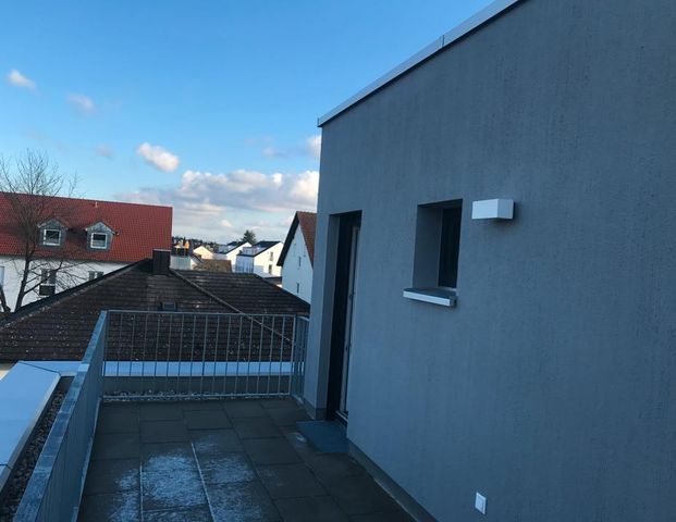 Modernes und helles 1 Zimmer - Apartment mit großer Dachterrasse - Foto 1