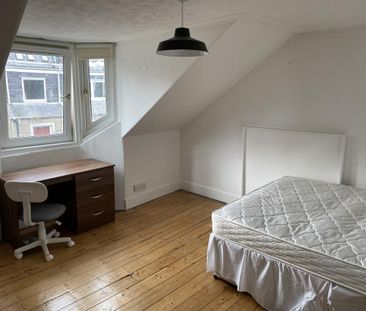5 bedroom flat to rent - Photo 6