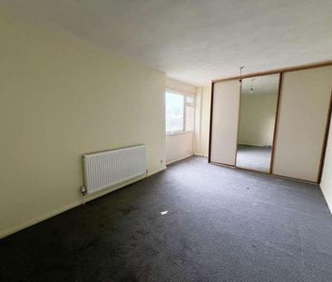 Woburn Court, Luton, LU4 - Photo 2