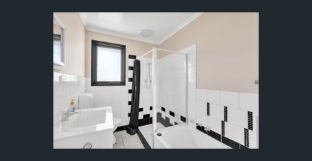 29 Bantanga Crescent, Salisbury North, SA 5108 - Photo 4