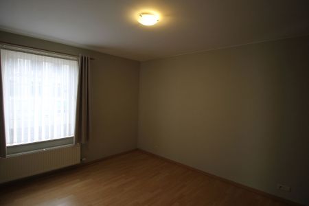 Een gezellig appartement op benedenverdieping vooraan - met garage - Photo 5