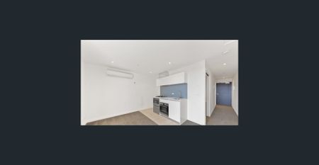 GREAT LOCATION! - Photo 3