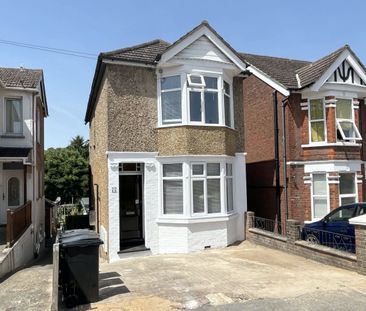 1 Bedroom - Photo 2