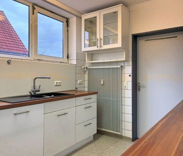 Attraktive Erdgeschosswohnung mit Garten, Garage und Einbauküche in... - Foto 6