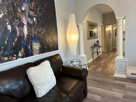 For Lease - 242 Bridge Street Unit# 1, Carleton Place, Ontario - Photo 3