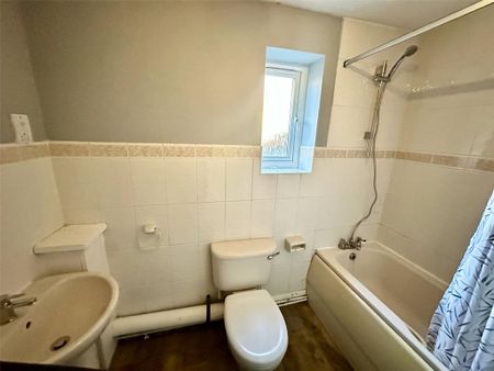 1 bedroom maisonette to rent - Photo 3