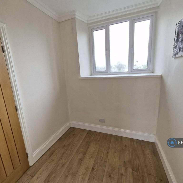 1 bedroom bungalow to rent - Photo 1