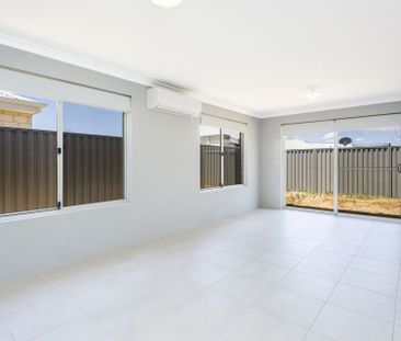 Fresh, Modern & Perfectly Positioned Less Than 1km from the Heart o... - Photo 1