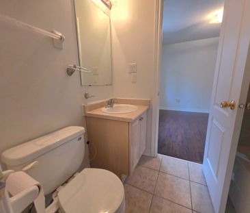 For Lease - 150 Ozner Crescent, Vaughan, Ontario - Photo 3