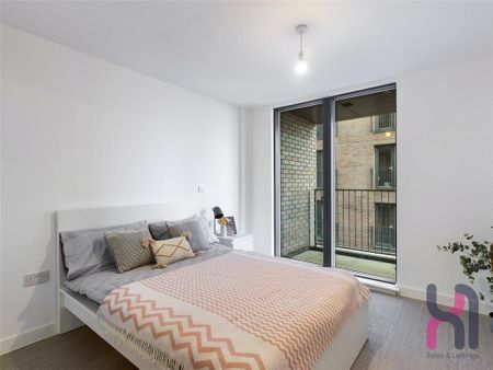 1 bedroom flat to rent - Photo 3