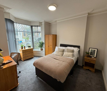 Dumbarton Road Room 3 - Photo 4