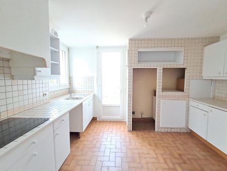 Location Maison 5 pièces 126m² NANTES 44000 - Photo 5