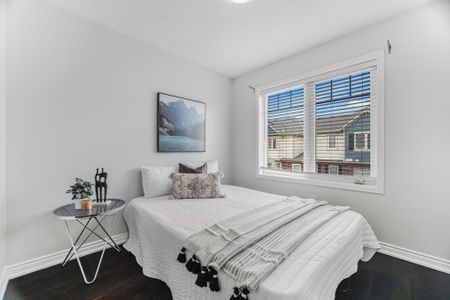 For Lease - 6020 Derry Road Unit# 64, Milton, Ontario - Photo 5