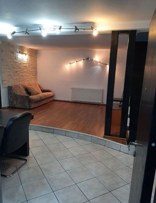 Casa 3 camere, zona Vitan - Fotografie 1