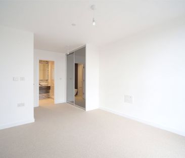 Rotherhithe New Road London SE16 - Photo 4