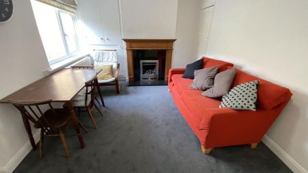 3 bedroom property to rent - Photo 2