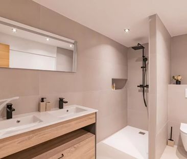 Maison à louer Mougins, Cote d'Azur, France10 000 EUR / Mois - Photo 1