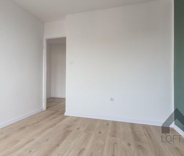 Duże trzypokojowe mieszkanie z balkonem i ładnym widokiem w centrum... - Фото 4