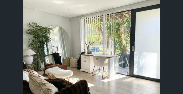 Renovated 3-Bedroom House with Spacious Living & Outdoor Entertaining - Photo 1