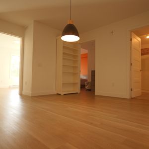 À CÉDER – Superbe 4 ½ Neuf à Val-Béla - Photo 2