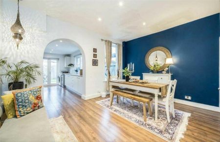 Seaford Road, West Ealing, W13 - Photo 2