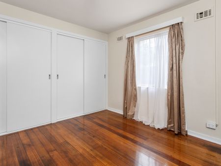 2/38 Jubilee Road, Youngtown TAS 7249 - House For Rent | Domain - Photo 3
