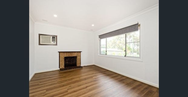 BEAUTIFULLY RENOVATED CALISTA HOME RENT - Photo 1