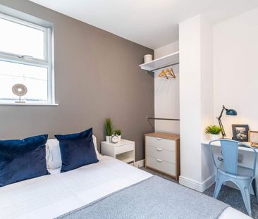 Room in a Shared House, Cardigan Road, LS6 - Photo 6