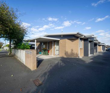 Modern 2-Bedroom Brick Townhouse in Frankton - Photo 2