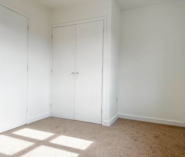 2 Bedroom Terraced for Rent - Photo 1