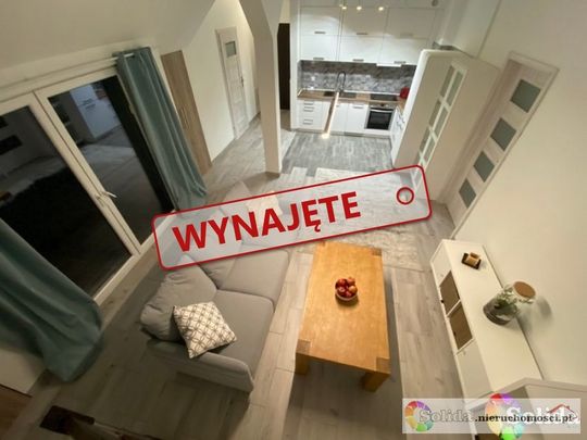 3 pokoje z dużym balkonem i miejscem postojowym - Фото 1