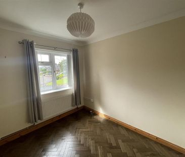 3 bedroom detached house to rent - Photo 5