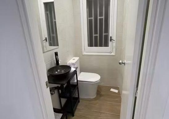 Plaça de Pep Ventura, Badalona, Catalonia 08912