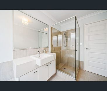 7 Tinsel Street, Yanchep, WA 6035 - Photo 6