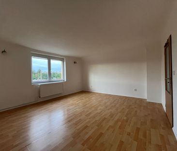 Pronájem bytu 1+kk • 30 m² bez realitkyPísková, Praha - Modřany - Photo 1