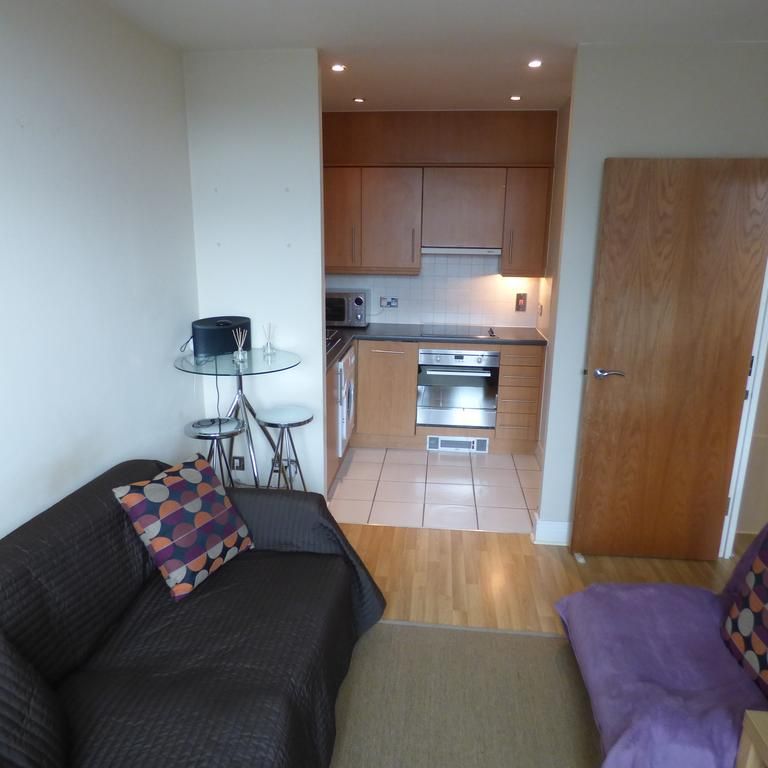 1 bedroom flat to rent - Photo 1