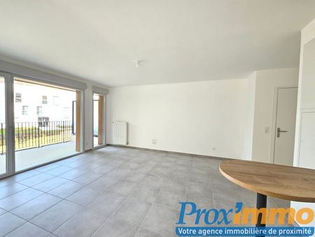 Location Appartement 3 pièces 60m² COUBLEVIE 38500 - Photo 3