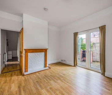 3 bedroom terraced house to rent - Photo 4