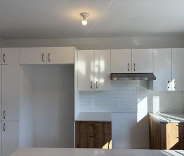 Maison à étages à louer - Saint-Eustache (Nord Est) Maison à étages... - Photo 2