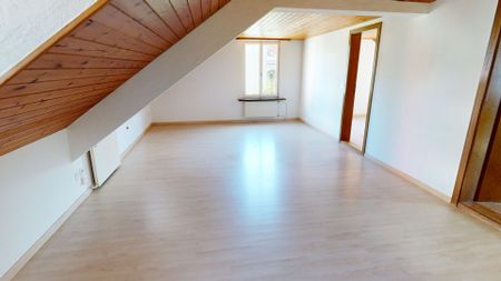 Dachwohnung an zentraler Lage - Photo 2