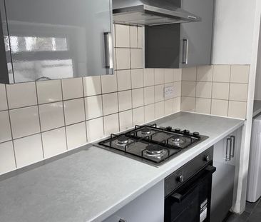 3 Bed Terraced House, Bradbury Street, NG2 - Photo 6