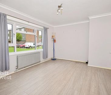 2 bedroom ground floor flat to rent - Photo 1