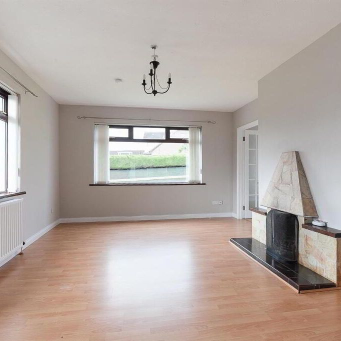 21 Regent Avenue, Carrickfergus, BT38 7TY - Photo 1