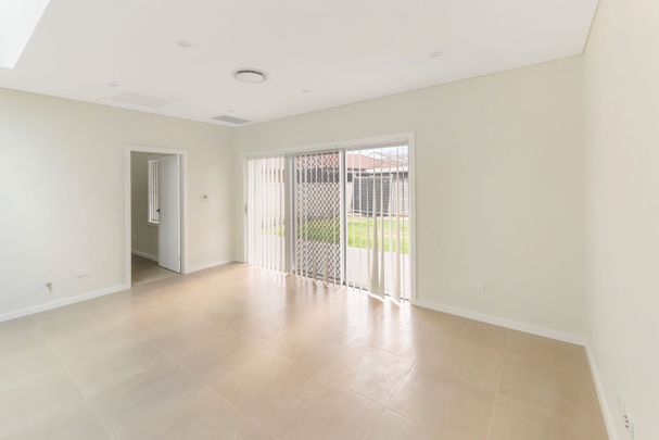 Apply Now - Century 21 | the Paramount Group (Granny Flat) - Photo 1