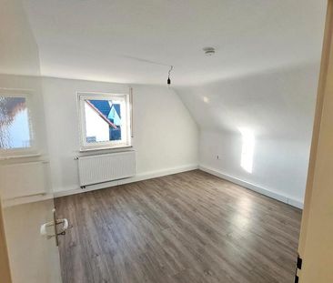 Helle 3 Zimmer Wohnung zu vermieten - Foto 1