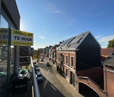 Mooi appartement in centrum Beveren met twee slaapkamers en balkon - Foto 4