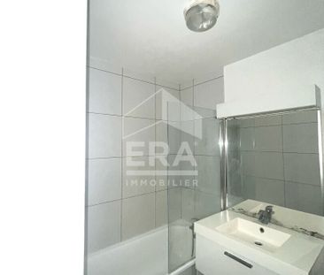 Appartement Paris 1 pièce 32 m2 - Photo 2