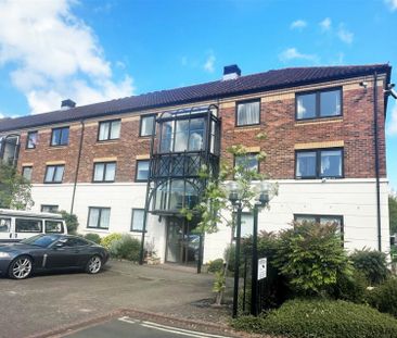 Postern Close, Bishops Wharf - Photo 4