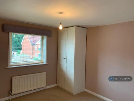 2 bedroom flat to rent - Photo 4