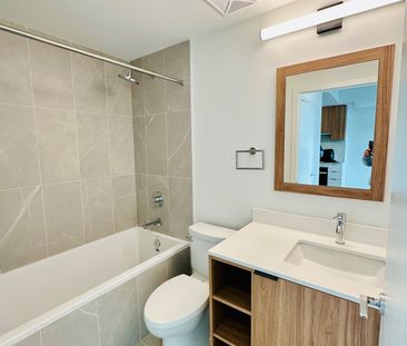 For Lease - 1037 The Queensway N/A Unit# 504, Toronto, Ontario - Photo 1